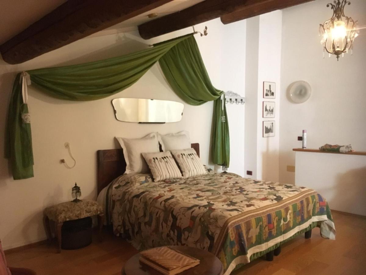 Bed And Breakfast Villa Franca Villafranca di Verona Buitenkant foto